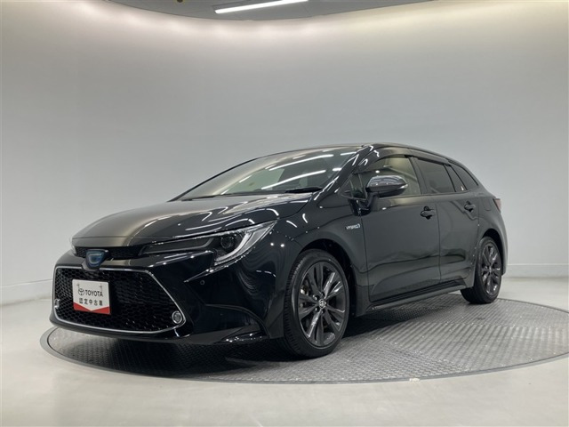カローラツーリング1.8 ハイブリッド W×B