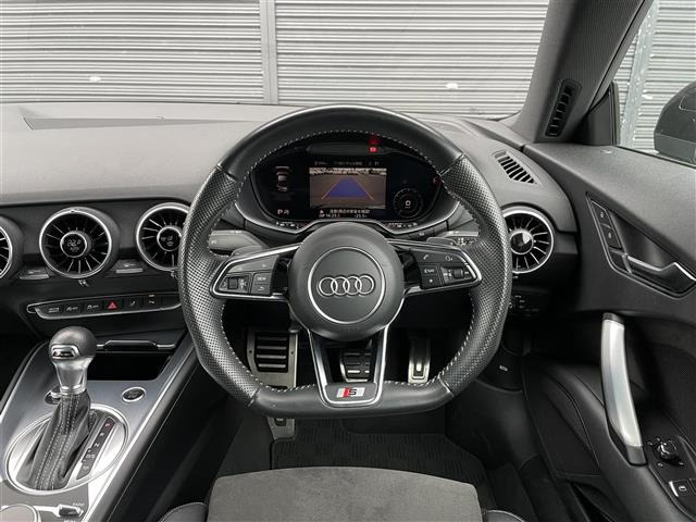 TTクーペ40 TFSI