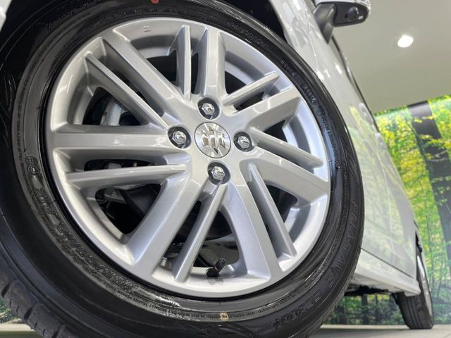 �y����15�C���`�A���~�z�C�[���z�O�ςɃ}�b�`���������A���~�z�C�[���𑕒����Ă���܂��B�e��ЊO�A���~�z�C�[����A�X�^�b�h���X�^�C�����戵�����Ă���܂��B���񂲑��k����������