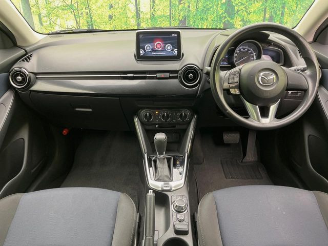 デミオ1.3 13S