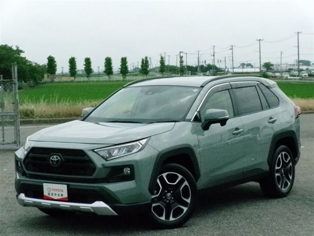 RAV42.0 アドベンチャー 4WD