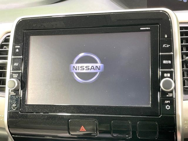 セレナ2.0 ハイウェイスター Vセレクション