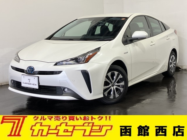 プリウス1.8 A E-Four 4WD