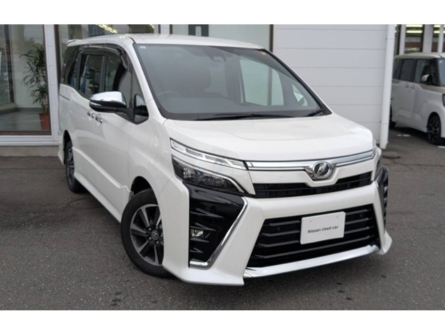 ヴォクシー2.0 ZS 煌 4WD