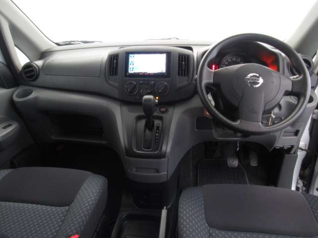 NV200バネットバン1.6 GX