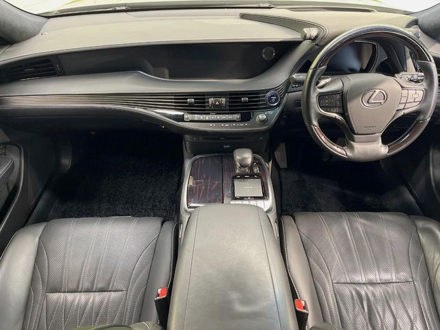 LS500h バージョンL