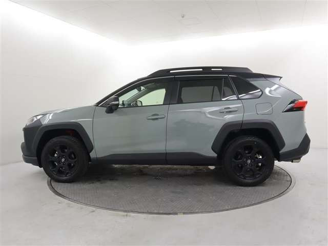 RAV42.0 アドベンチャー オフロードパッケージ II 4WD