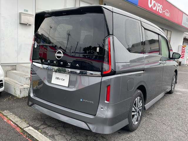 セレナ1.4 e-POWER ハイウェイスターV