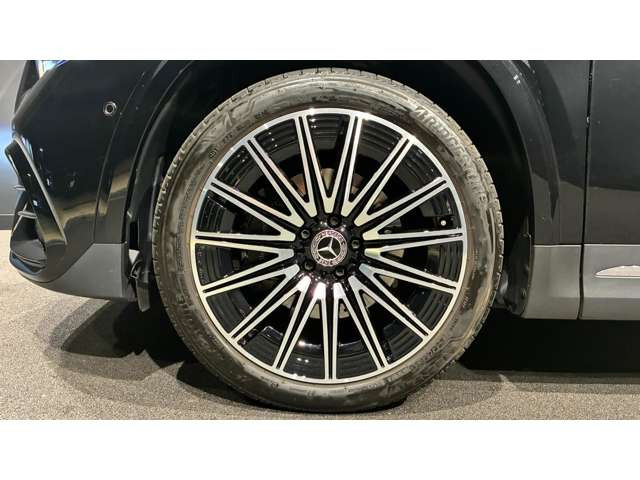 GLAクラスGLA200d 4マチック 4WD
