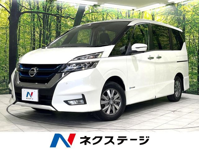 セレナ1.2 e-POWER ハイウェイスターV
