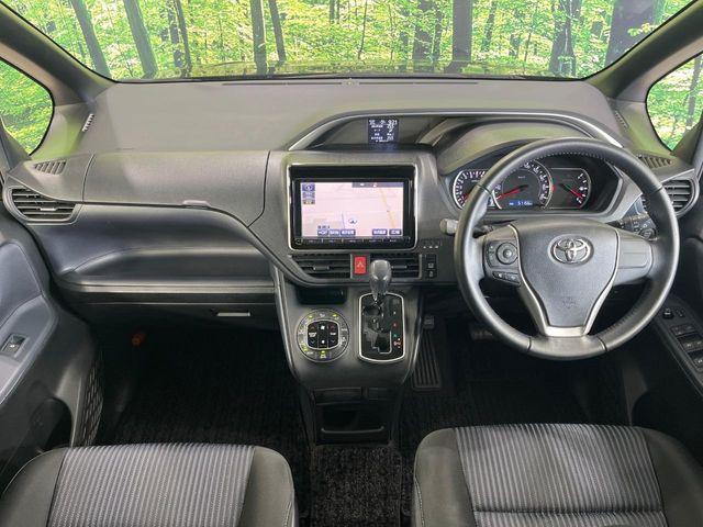 ヴォクシー2.0 ZS 煌