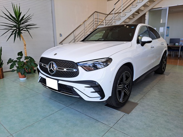 GLCクーペ220d 4マチック AMGラインパッケージ(ISG) 4WD