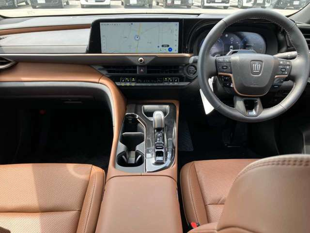 クラウンエステート2.5 Z E-Four 4WD