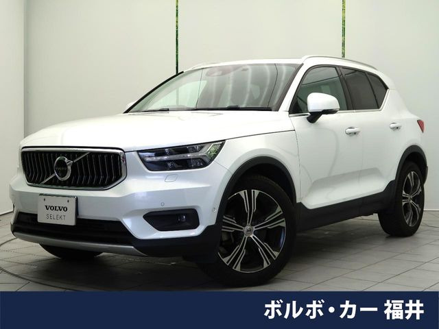 XC40T4 AWD インスクリプション 4WD