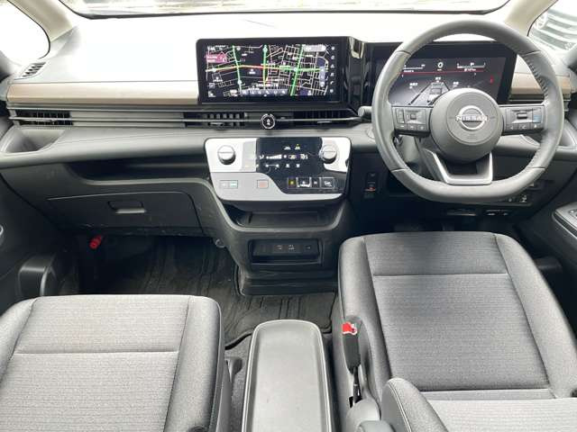 セレナ1.4 e-POWER ハイウェイスターV