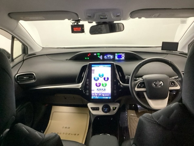 プリウスPHV1.8 A
