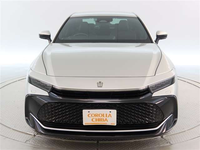 クラウンクロスオーバー2.5 G アドバンスト レザー パッケージ E-Four 4WD