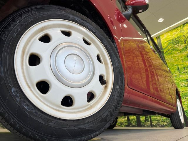 �y�����A���~�z�C�[���z�O�ςɃ}�b�`���������A���~�z�C�[���𑕒����Ă���܂��B�e��ЊO�A���~�z�C�[����A�X�^�b�h���X�^�C�����戵�����Ă���܂��B���񂲑��k����������