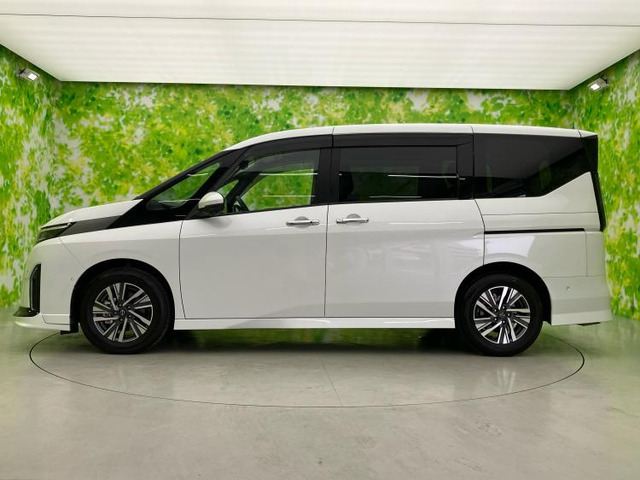 セレナ1.4 e-POWER ルキシオン