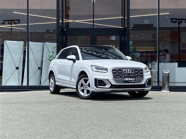 Q21.0 TFSI スポーツ