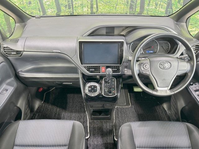 ヴォクシー2.0 ZS 煌II