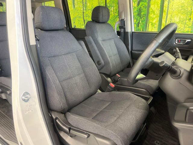 �^�]�Ȃ܂��ɂ͏\���ȃX�y�[�X������A�啿�ȕ��ł��������^�]���Ă�����������ł��B