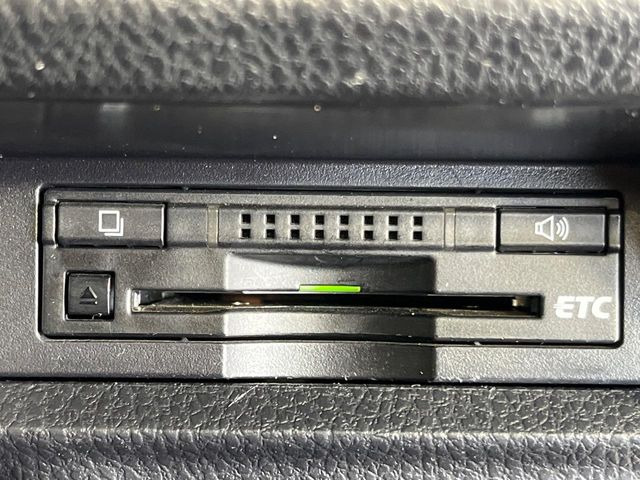 【ETC】高速道路の料金所をストレスなく通過!話題のスポットやサービスエリアに多い「スマートIC」利用時は必須のアイテムです。当店でセットアップを実施、ご納車当日からすぐにご利用いただけます!