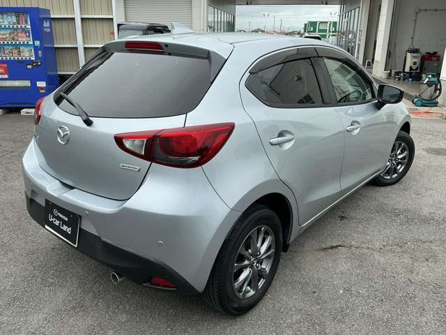 デミオ1.5 15S ツーリング 4WD