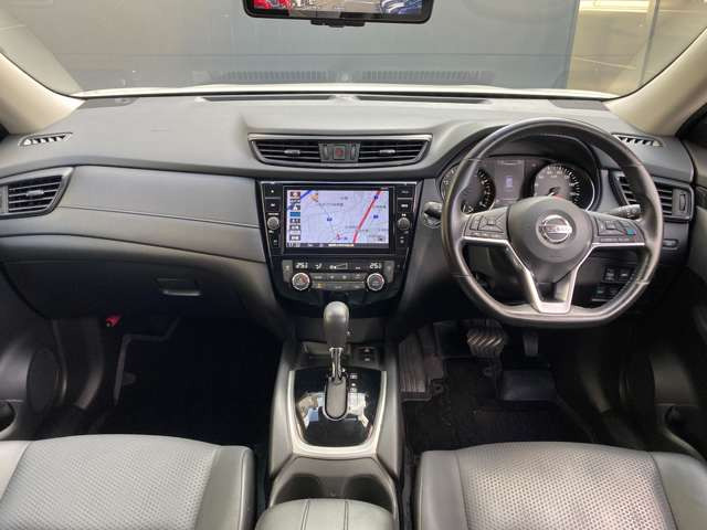 エクストレイル2.0 20Xi 4WD