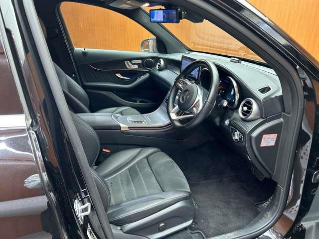 GLC220d 4マチック AMGライン 4WD