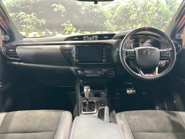 ハイラックス2.4 Z GRスポーツ ディーゼル 4WD