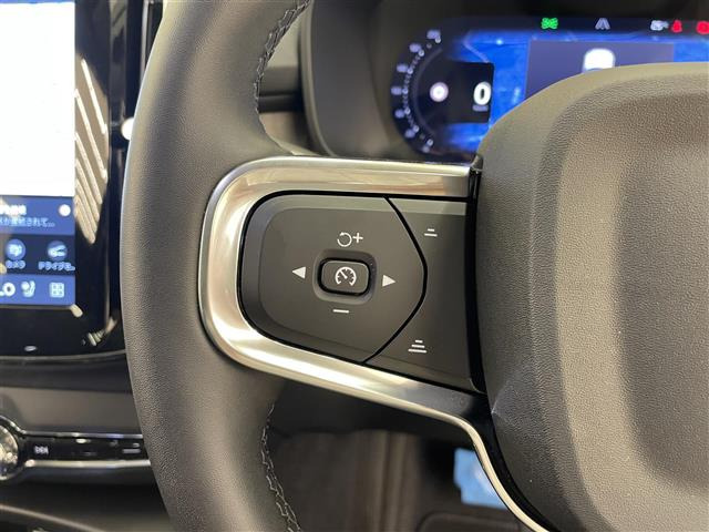 XC40アルティメット B4 AWD 4WD