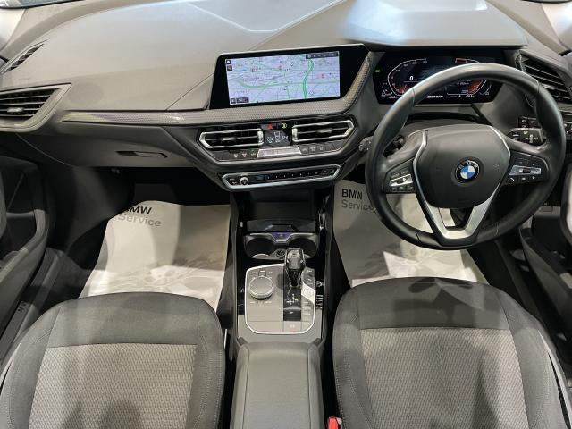1シリーズ118d プレイ エディション ジョイプラス