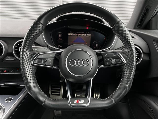 TTクーペ40 TFSI