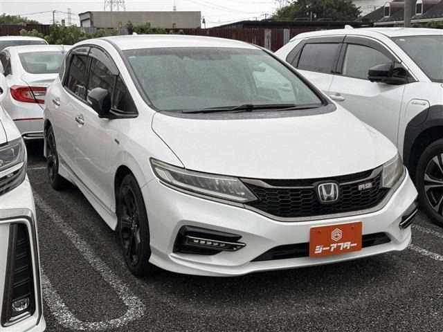 ジェイド1.5 ハイブリッドRS ホンダセンシング
