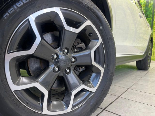 �y����17�C���`�A���~�z�C�[���z�O�ςɃ}�b�`���������A���~�z�C�[���𑕒����Ă���܂��B�e��ЊO�A���~�z�C�[����A�X�^�b�h���X�^�C�����戵�����Ă���܂��B���񂲑��k����������