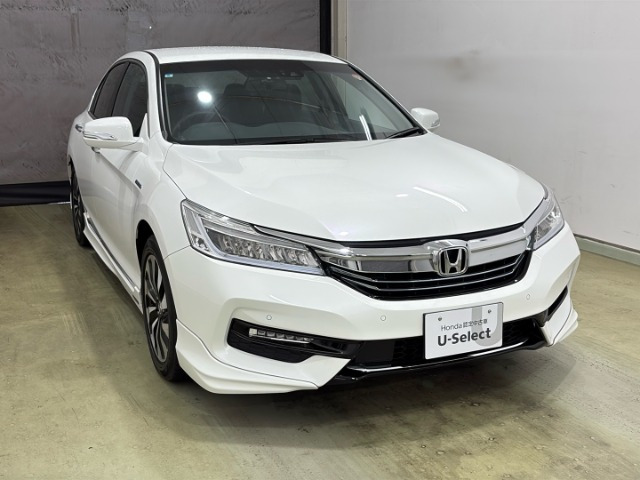 アコードハイブリッド2.0 LX