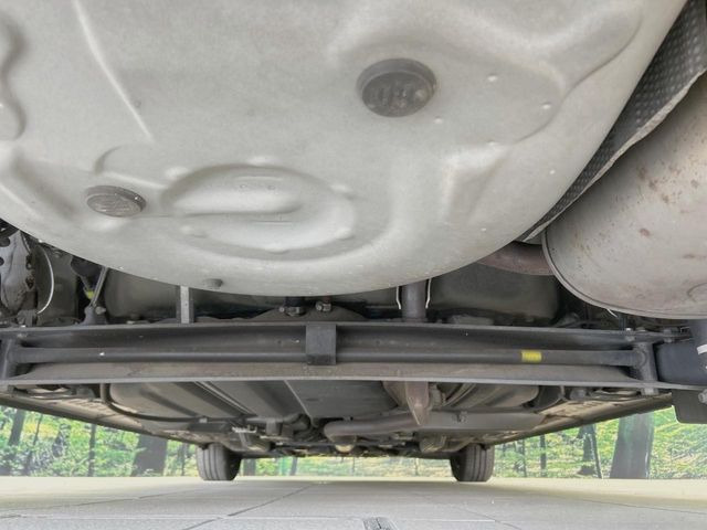 下回りがきれいなうちに、防錆加工の施工がオススメ。降雪地域はもちろん、沿岸部にお住いの方や、趣味でマリン・ウィンタースポーツをされる方にご好評いただいております。