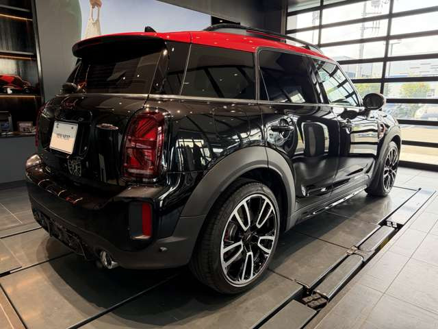 ミニクロスオーバージョン・クーパー・ワークス 4WD