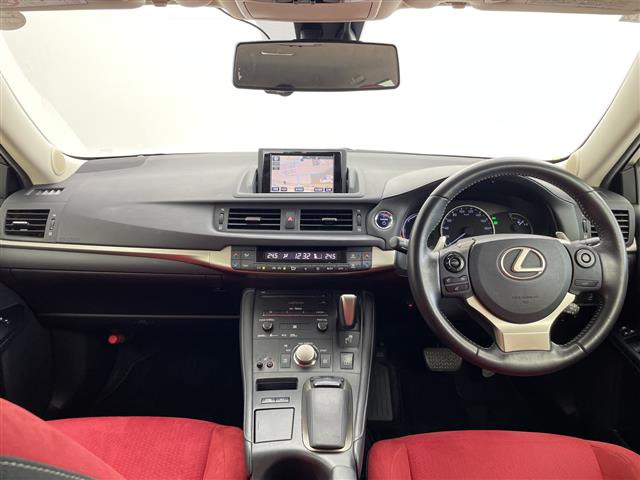 CT200h