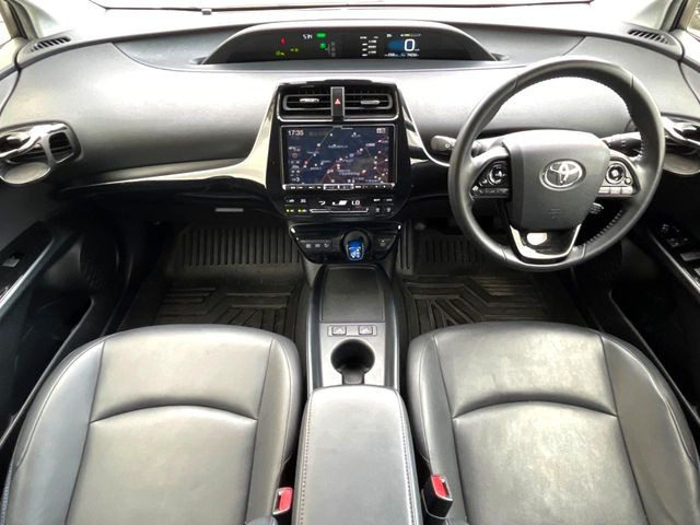 プリウス1.8 S ツーリングセレクション