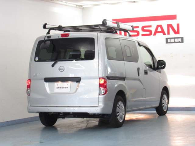 NV200バネットバン1.6 GX