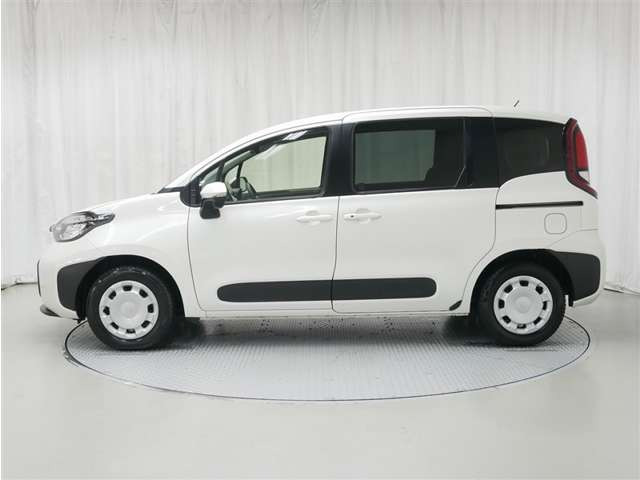 シエンタハイブリッド 1.5 G E-Four 4WD