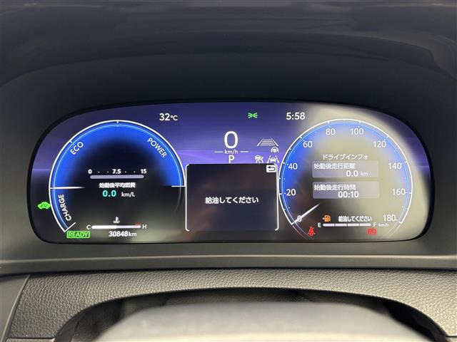 クラウンクロスオーバー2.4 RS アドバンスト E-Four advanced 4WD