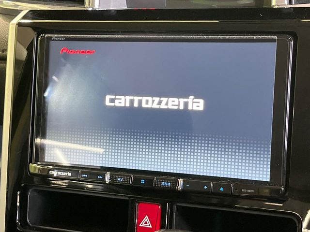 【ナビゲーション】使いやすいナビで目的地までしっかり案内してくれます。各種オーディオ再生機能も充実しており、お車の運転がさらに楽しくなります!!