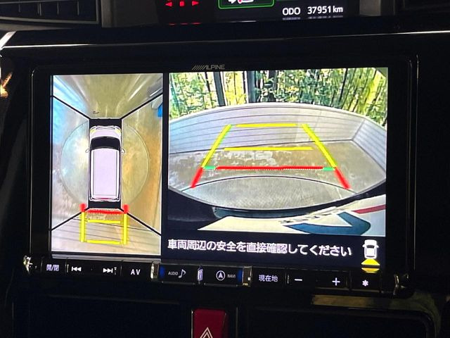 �y�p�m���}���j�^�[�z��p�̃J�����ɂ��A�ォ�猩���낵���悤�Ȏ��_��360�x�N���}�̎��͂��m�F���邱�Ƃ��ł��܂������p�������m�F���₷���A�����ꏊ�ł̐؂�Ԃ��⒓�Ԃ��X���[�Y�ɍs���܂��B