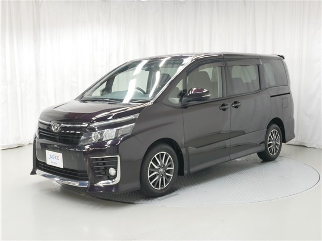 ヴォクシー2.0 ZS 4WD