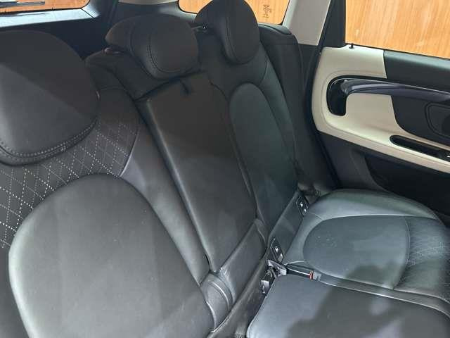 ミニクロスオーバークーパー S E オール4 4WD