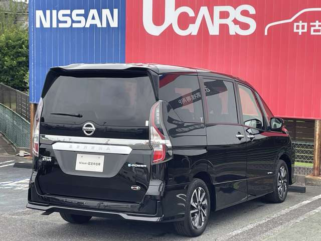 セレナ1.2 e-POWER ハイウェイスターV