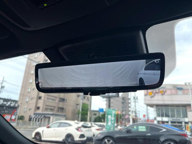 クラウンクロスオーバー2.5 G アドバンスト レザー パッケージ E-Four 4WD